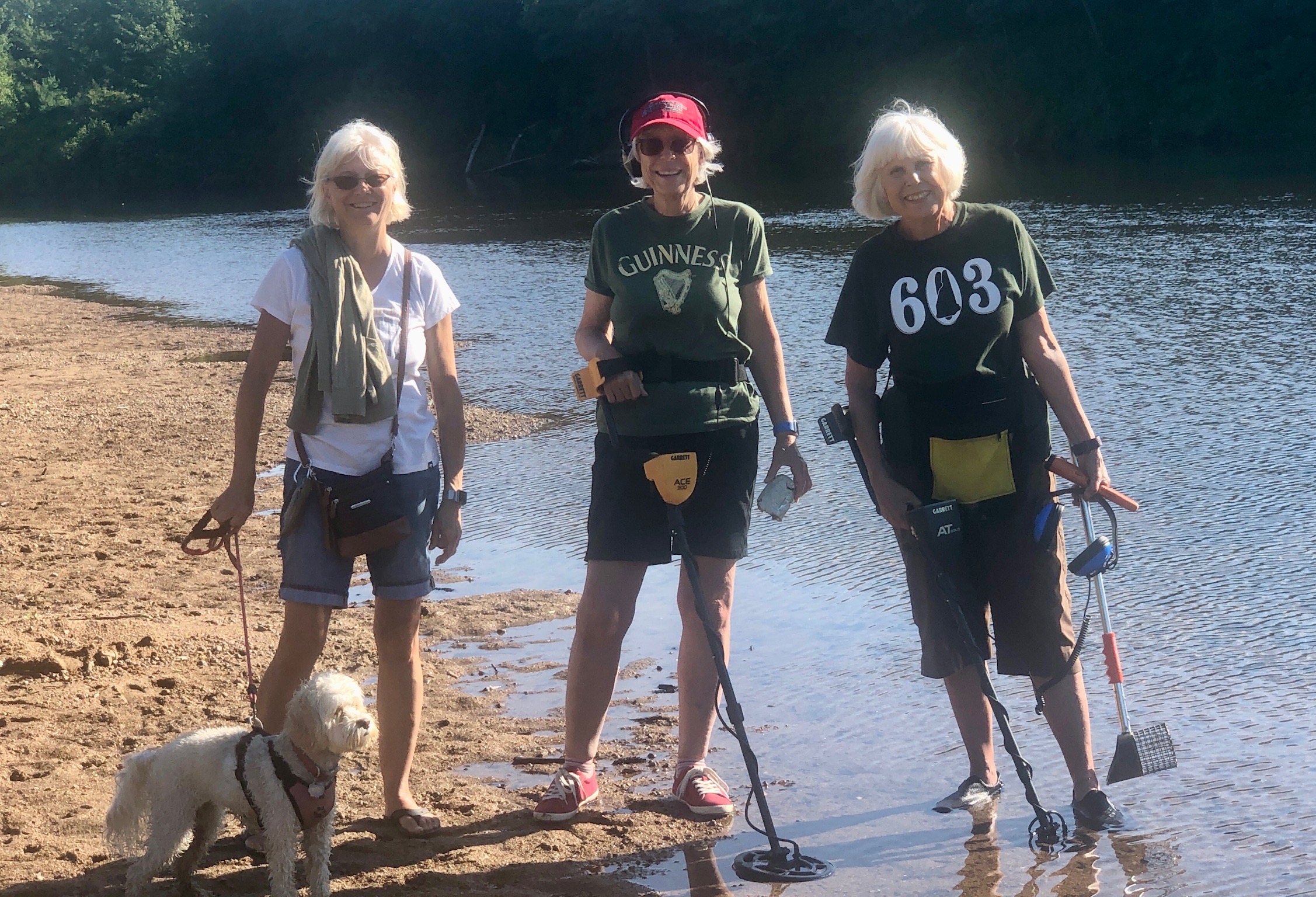 Prospector sisters near Int'l Rally